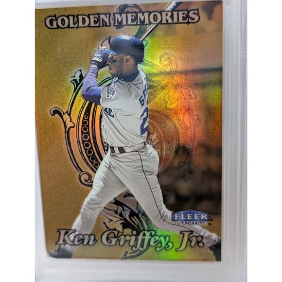 Golden Memories Ken Griffey Jr Baseball Card NM 8.5 Fleer 1998 MLB - Picture 4 of 4